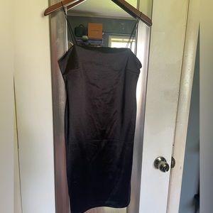 3/$20 Love Tree little black dress